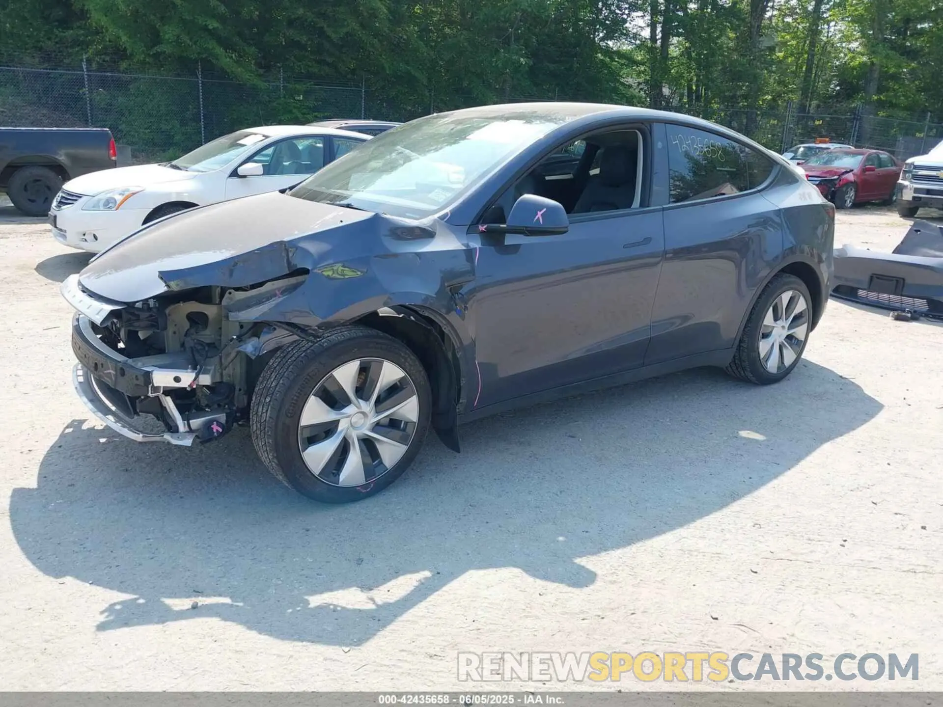 2 Photograph of a damaged car 7SAYGDEE4PF823376 TESLA MODEL Y 2023