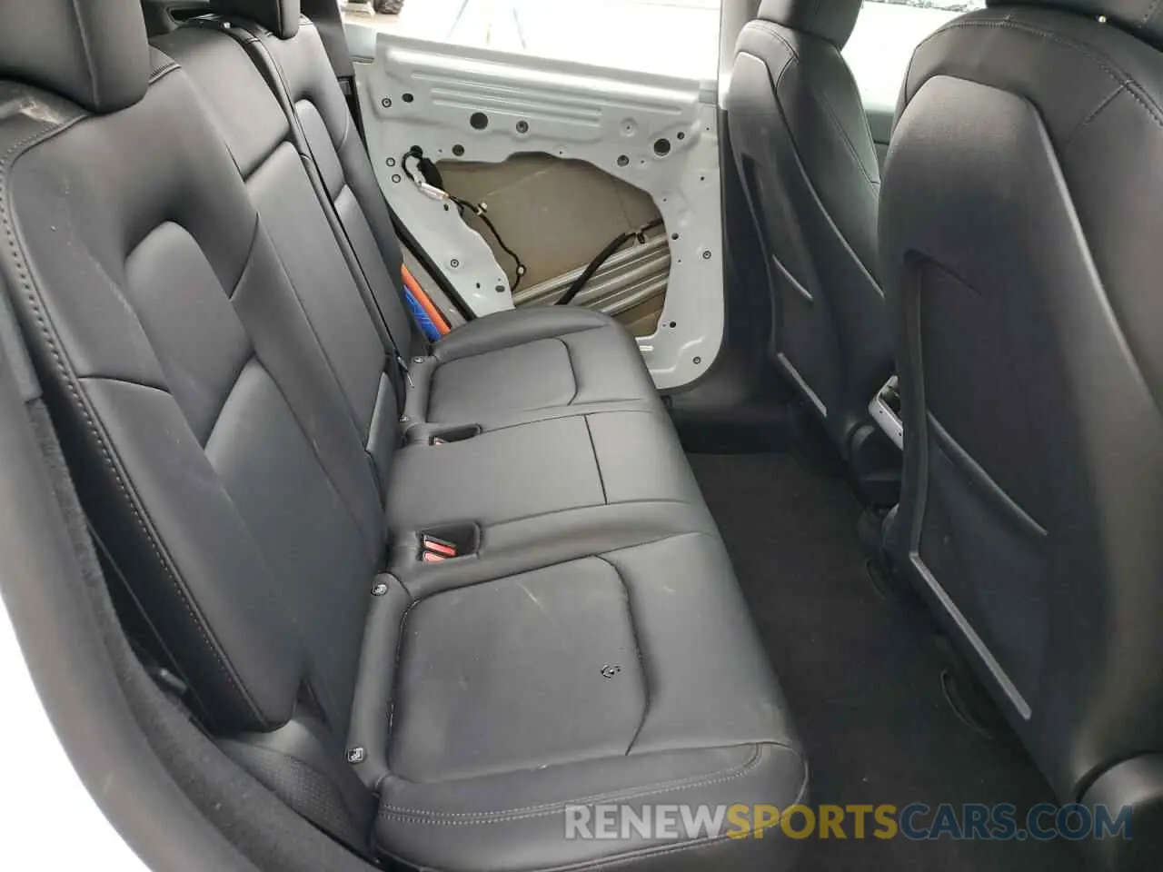 11 Photograph of a damaged car 7SAYGDEE4PF836872 TESLA MODEL Y 2023