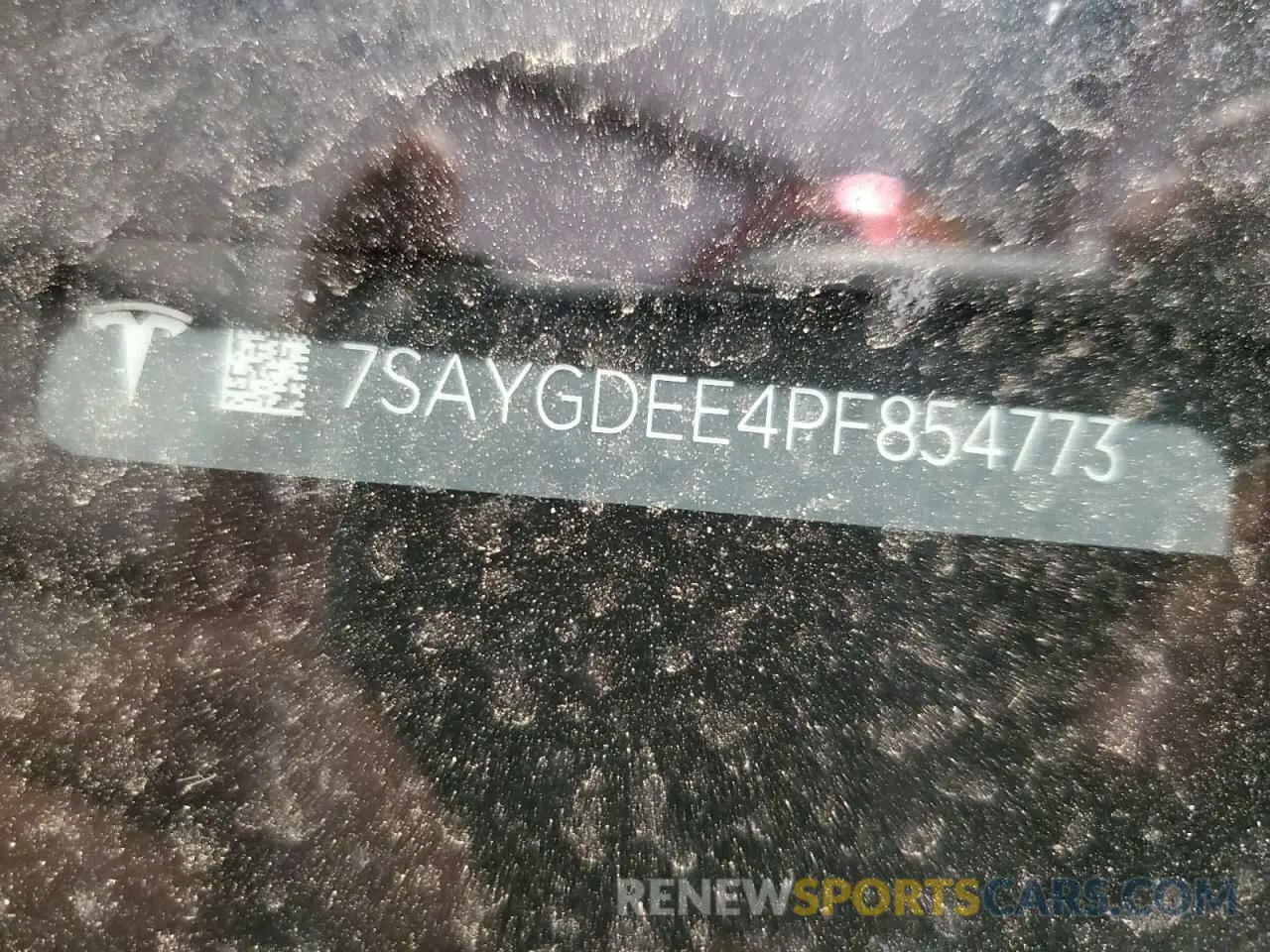 12 Photograph of a damaged car 7SAYGDEE4PF854773 TESLA MODEL Y 2023