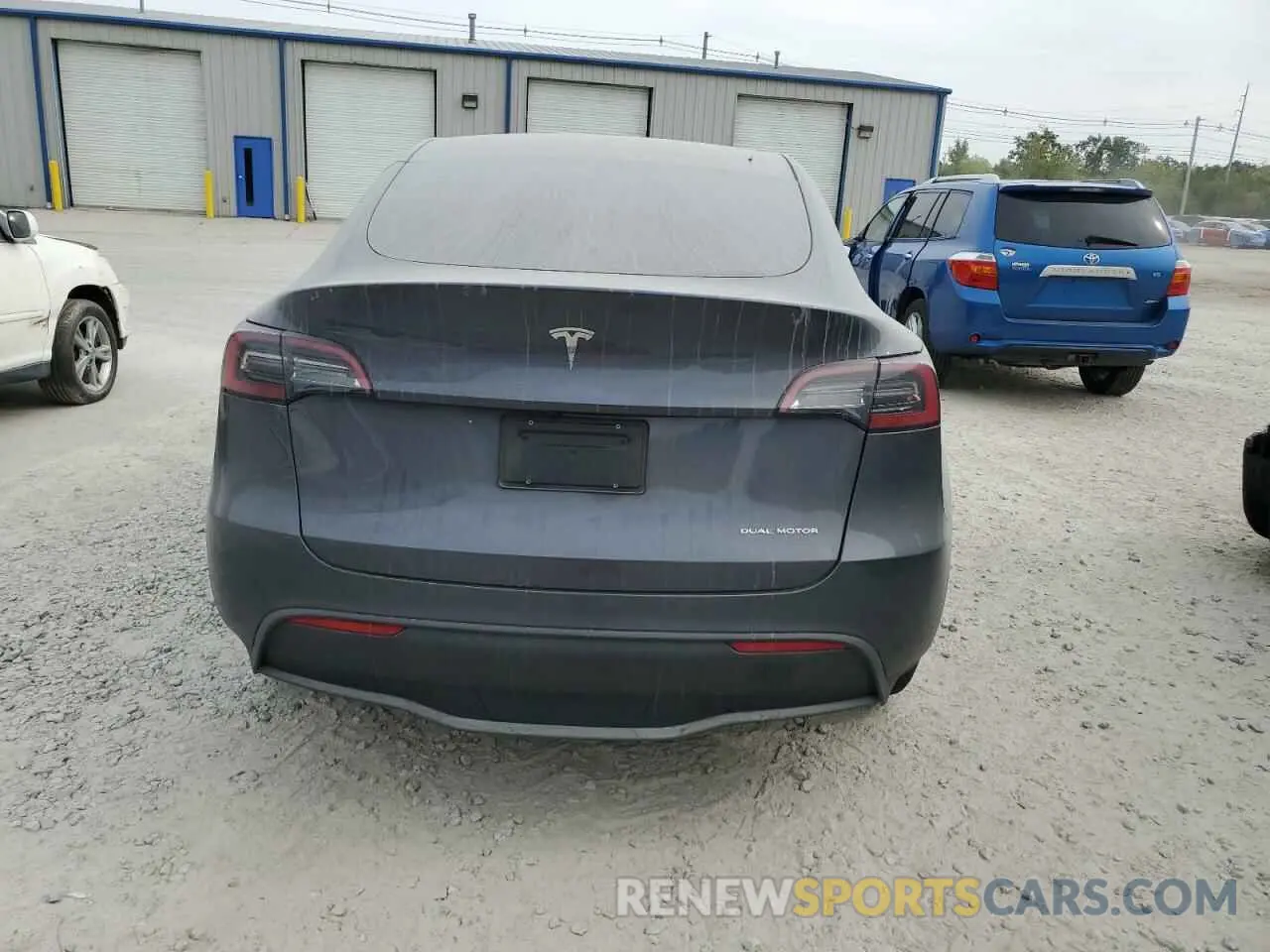 6 Photograph of a damaged car 7SAYGDEE4PF855986 TESLA MODEL Y 2023