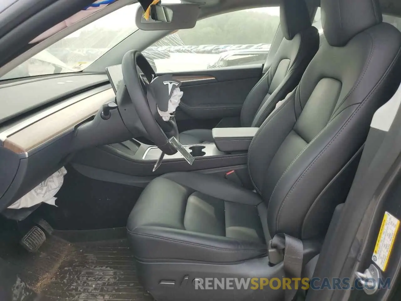 7 Photograph of a damaged car 7SAYGDEE4PF855986 TESLA MODEL Y 2023