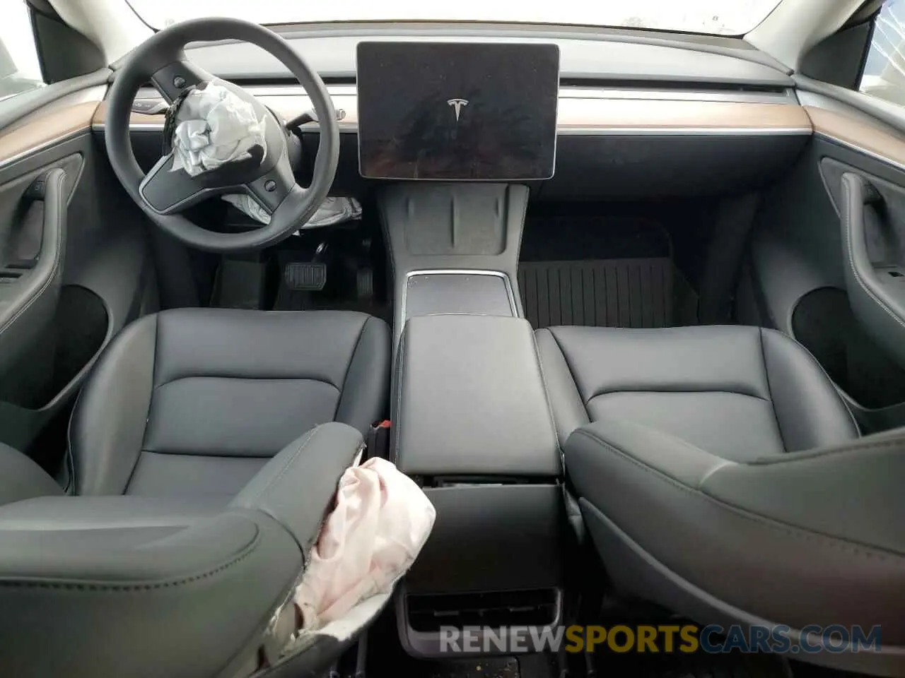8 Photograph of a damaged car 7SAYGDEE4PF855986 TESLA MODEL Y 2023