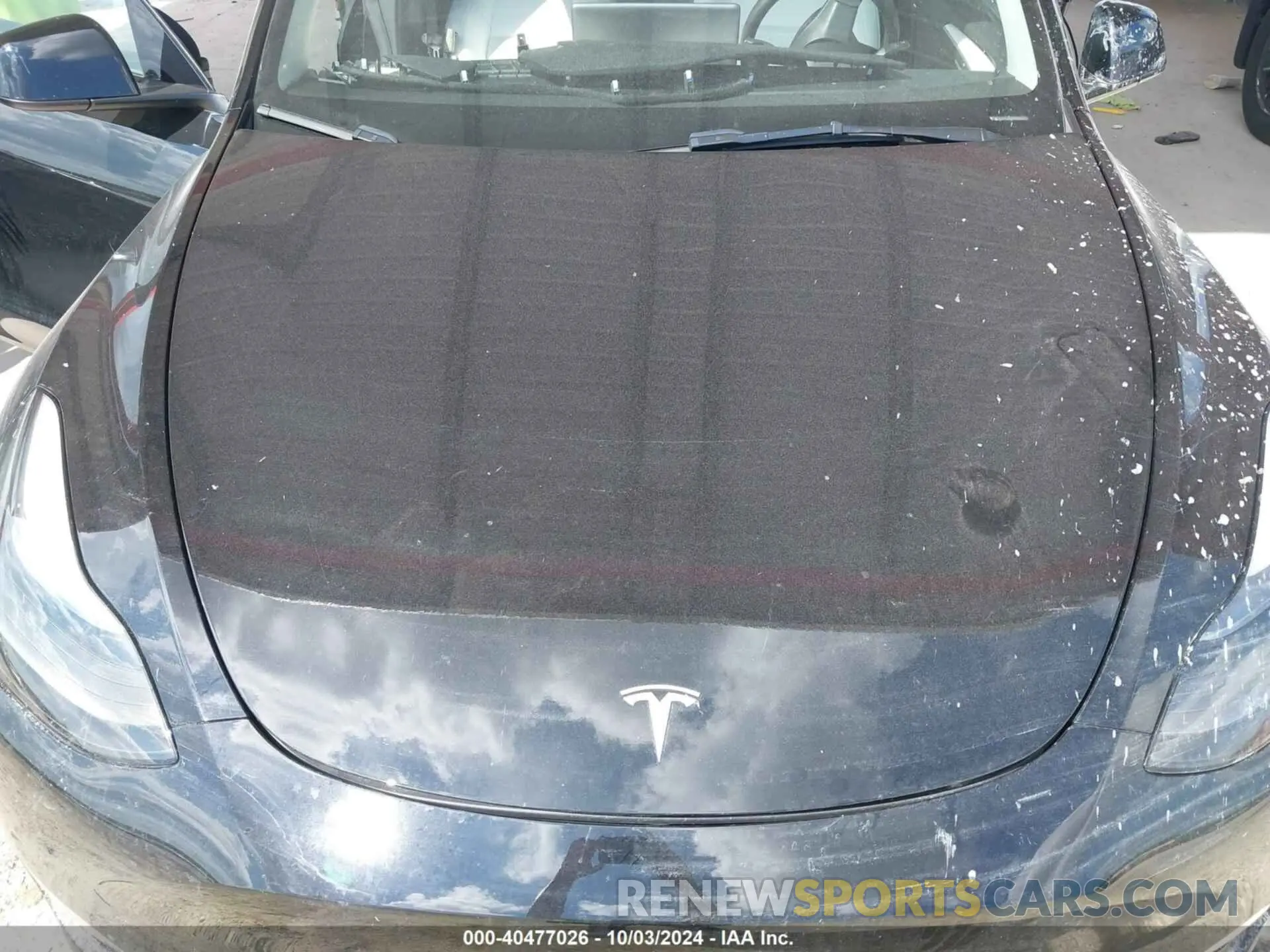 10 Photograph of a damaged car 7SAYGDEE4PF858340 TESLA MODEL Y 2023