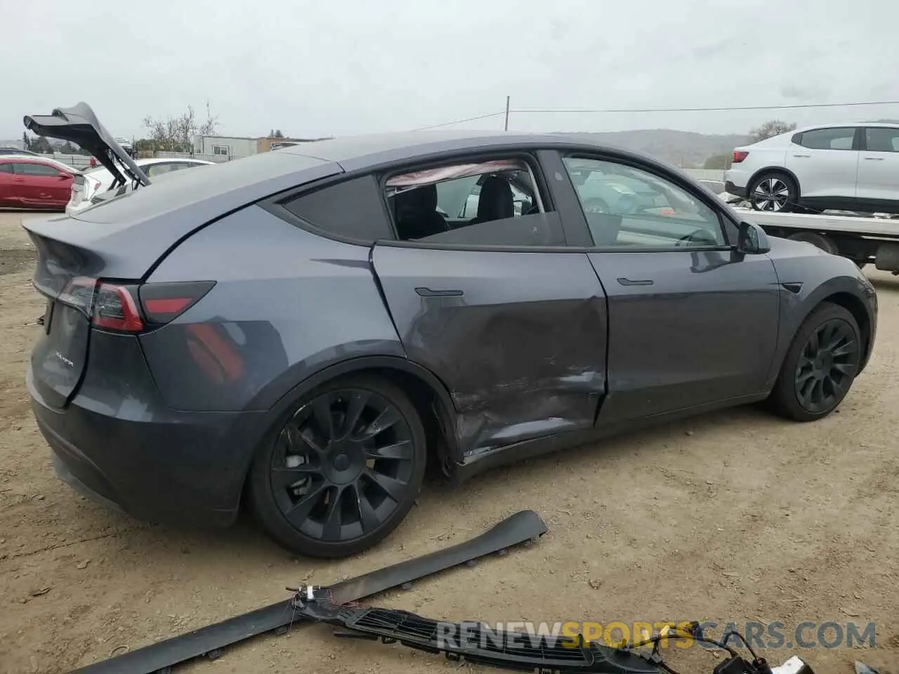3 Photograph of a damaged car 7SAYGDEE4PF879446 TESLA MODEL Y 2023
