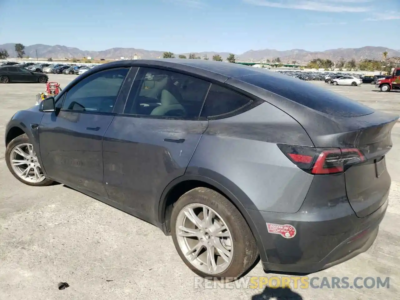 2 Photograph of a damaged car 7SAYGDEE4PF888048 TESLA MODEL Y 2023