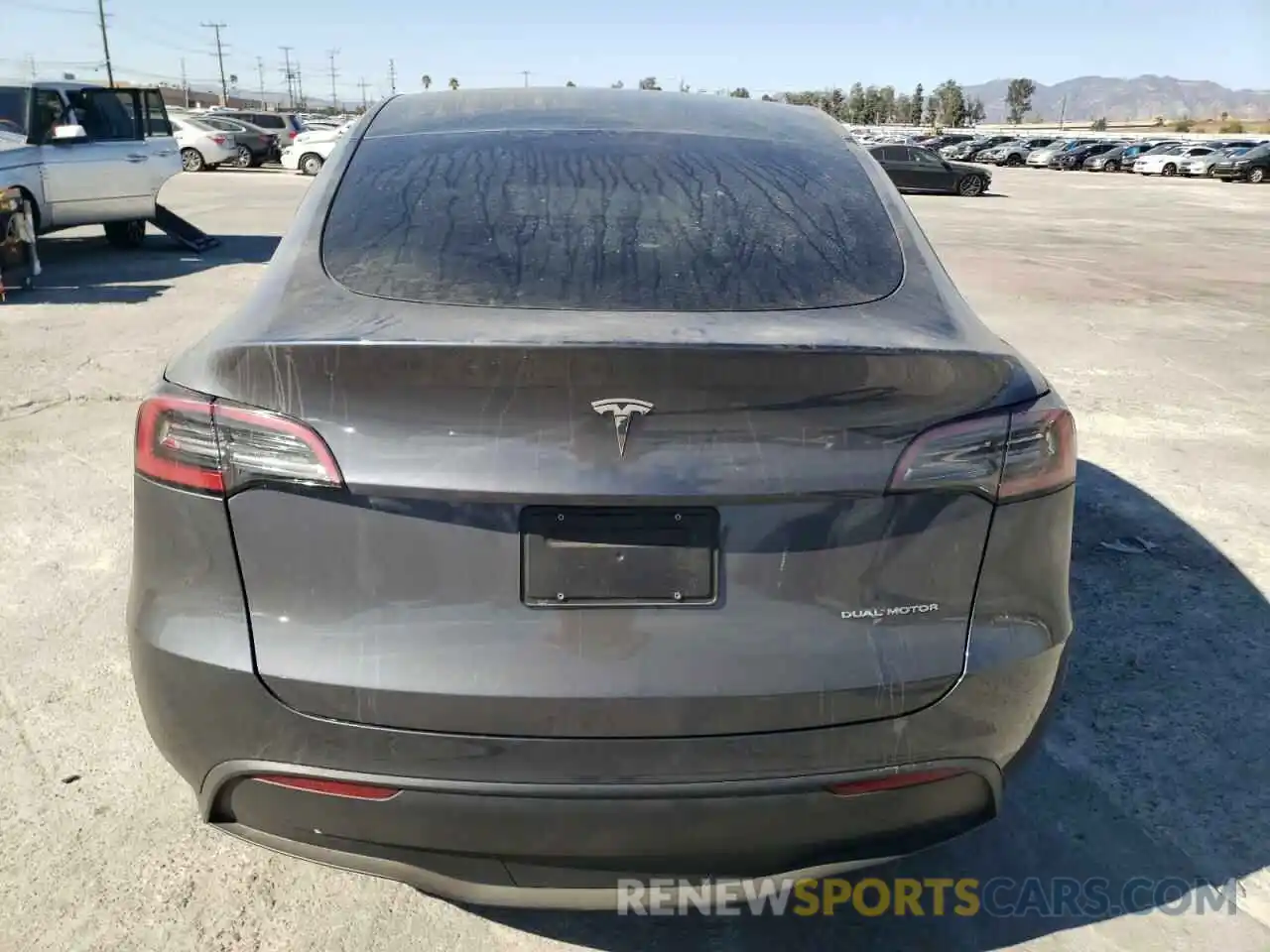 6 Photograph of a damaged car 7SAYGDEE4PF888048 TESLA MODEL Y 2023