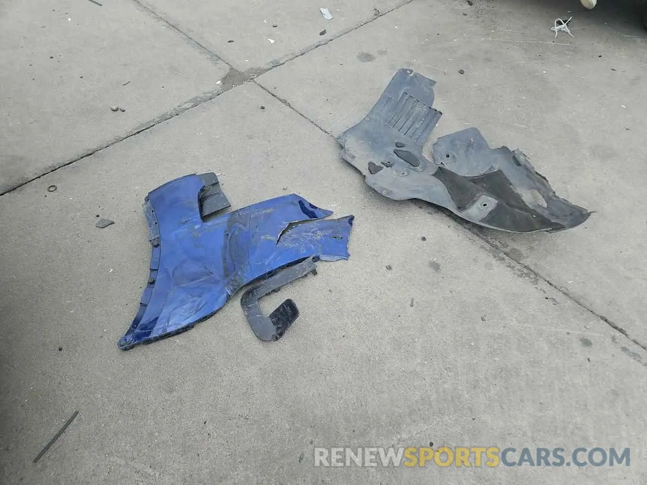 12 Photograph of a damaged car 7SAYGDEE4PF890429 TESLA MODEL Y 2023