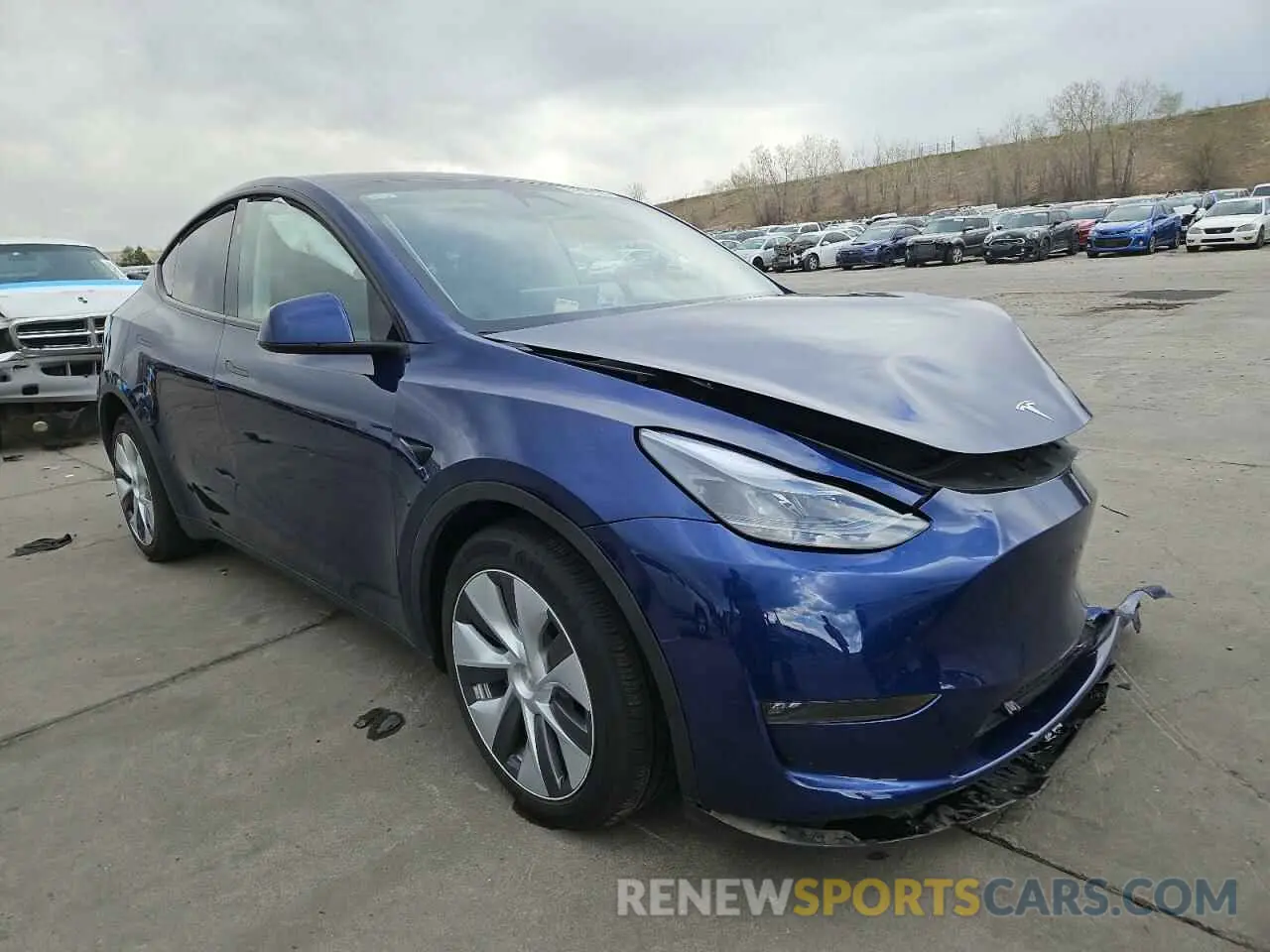4 Photograph of a damaged car 7SAYGDEE4PF890429 TESLA MODEL Y 2023