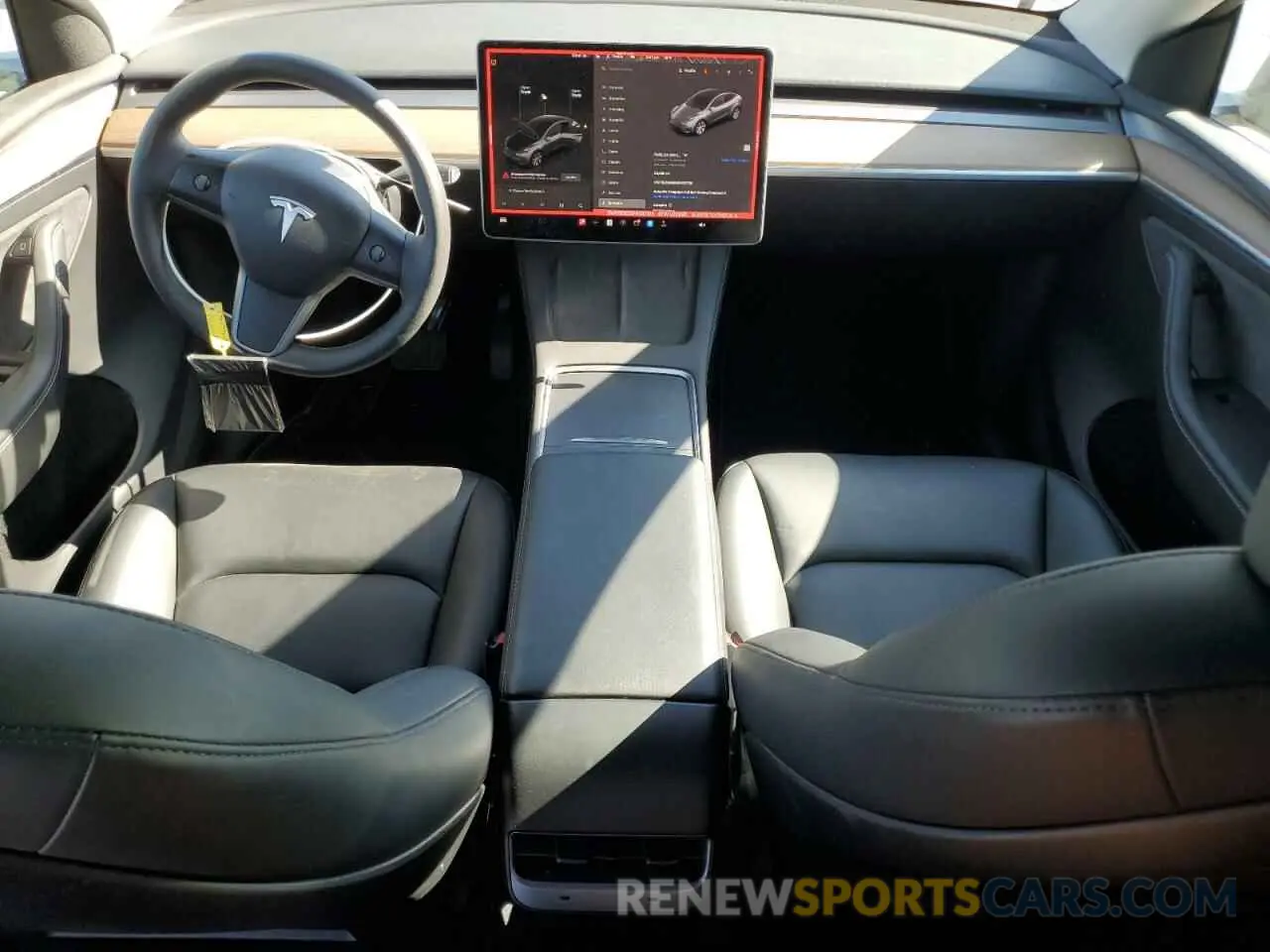 8 Photograph of a damaged car 7SAYGDEE5PA037129 TESLA MODEL Y 2023