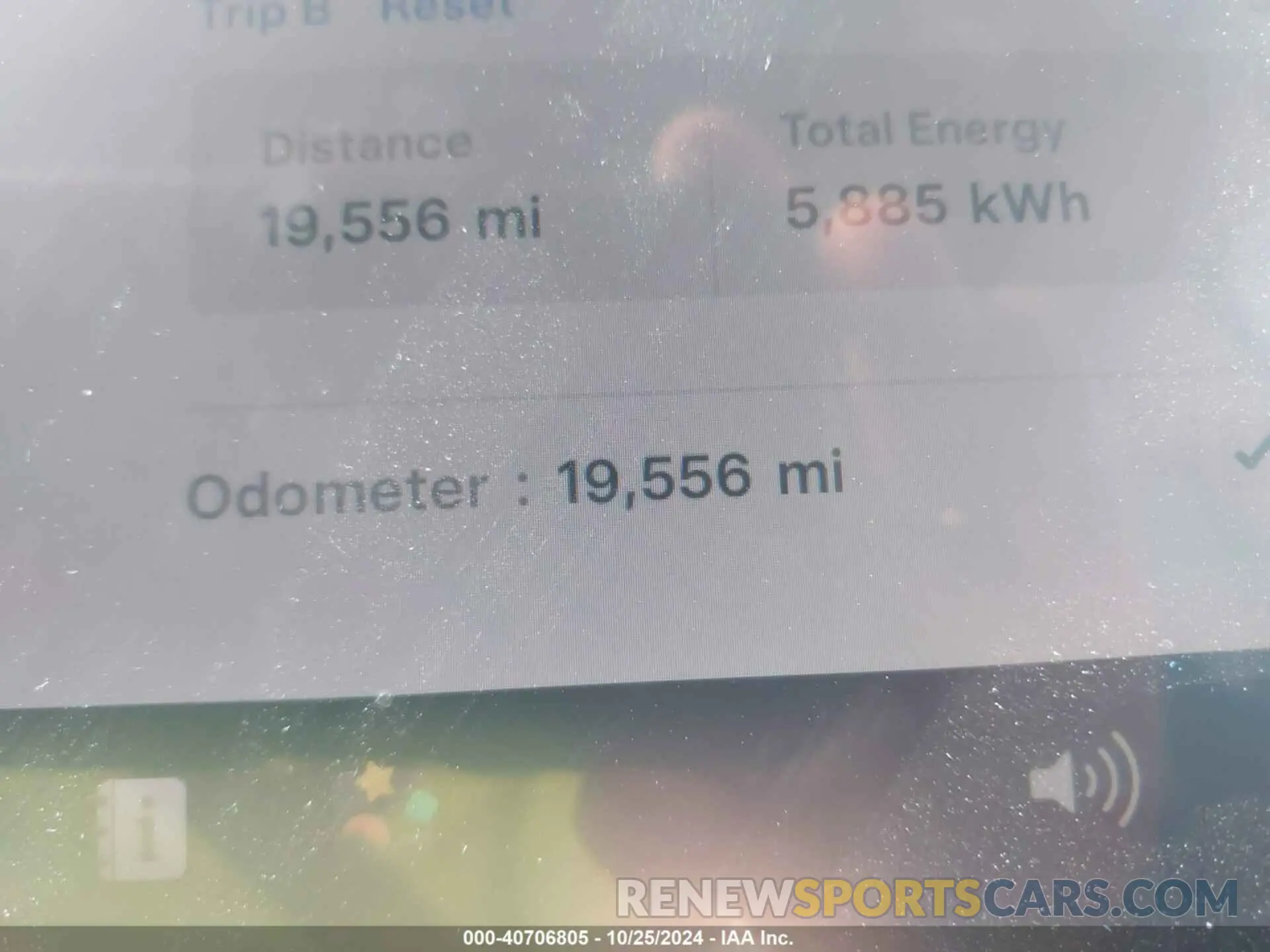 14 Photograph of a damaged car 7SAYGDEE5PA080952 TESLA MODEL Y 2023