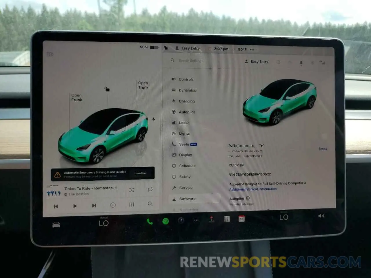 9 Photograph of a damaged car 7SAYGDEE5PA100522 TESLA MODEL Y 2023