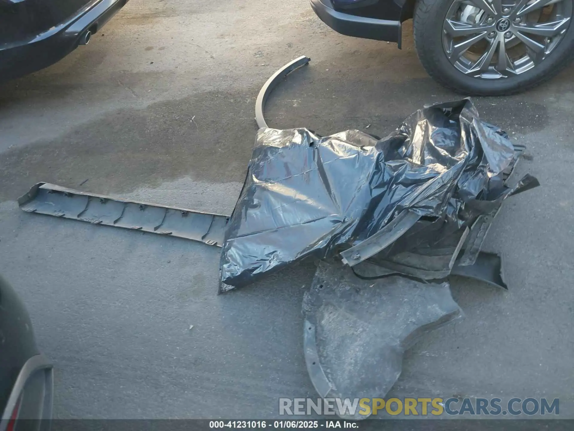 11 Photograph of a damaged car 7SAYGDEE5PA105834 TESLA MODEL Y 2023