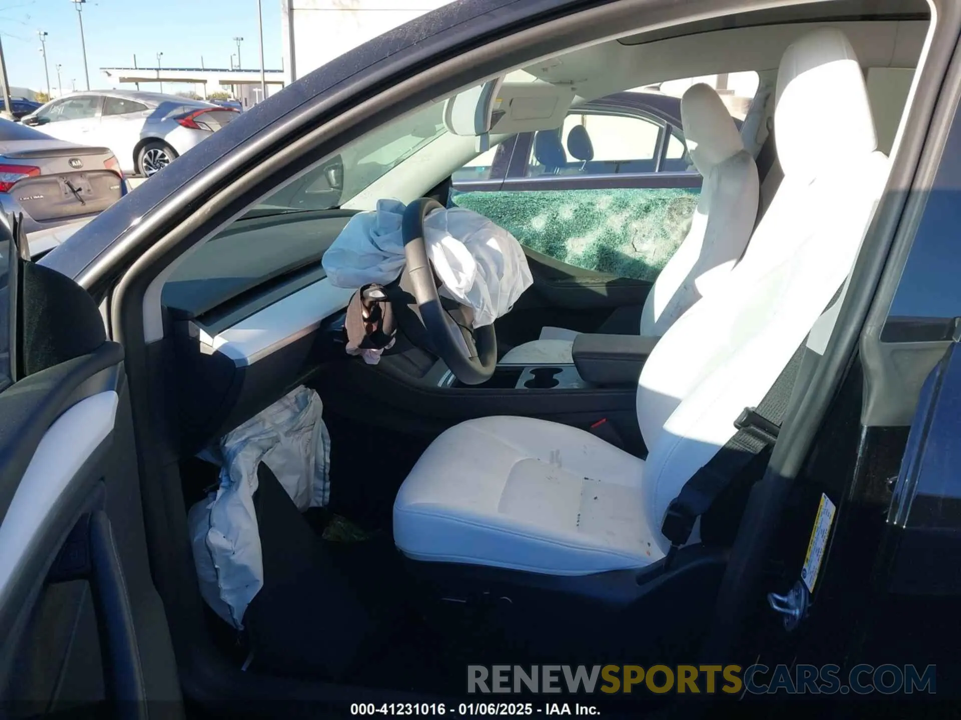 5 Photograph of a damaged car 7SAYGDEE5PA105834 TESLA MODEL Y 2023