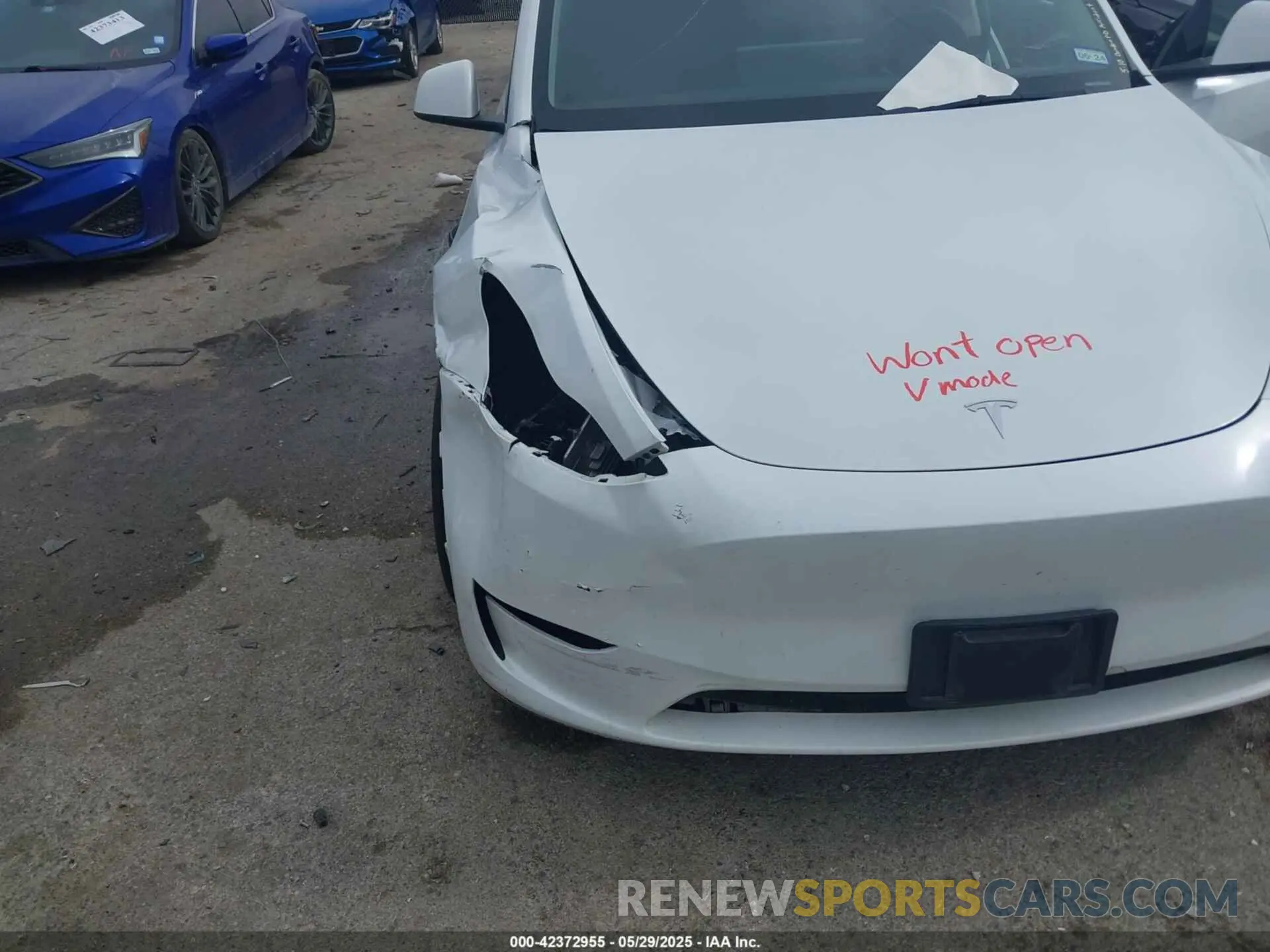 6 Photograph of a damaged car 7SAYGDEE5PA109334 TESLA MODEL Y 2023