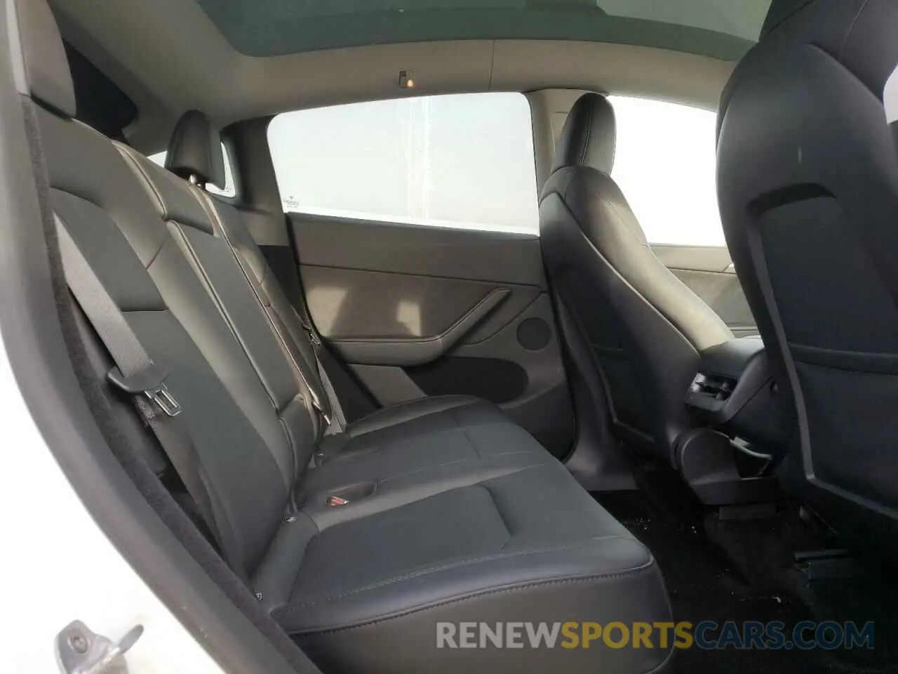 12 Photograph of a damaged car 7SAYGDEE5PA125887 TESLA MODEL Y 2023