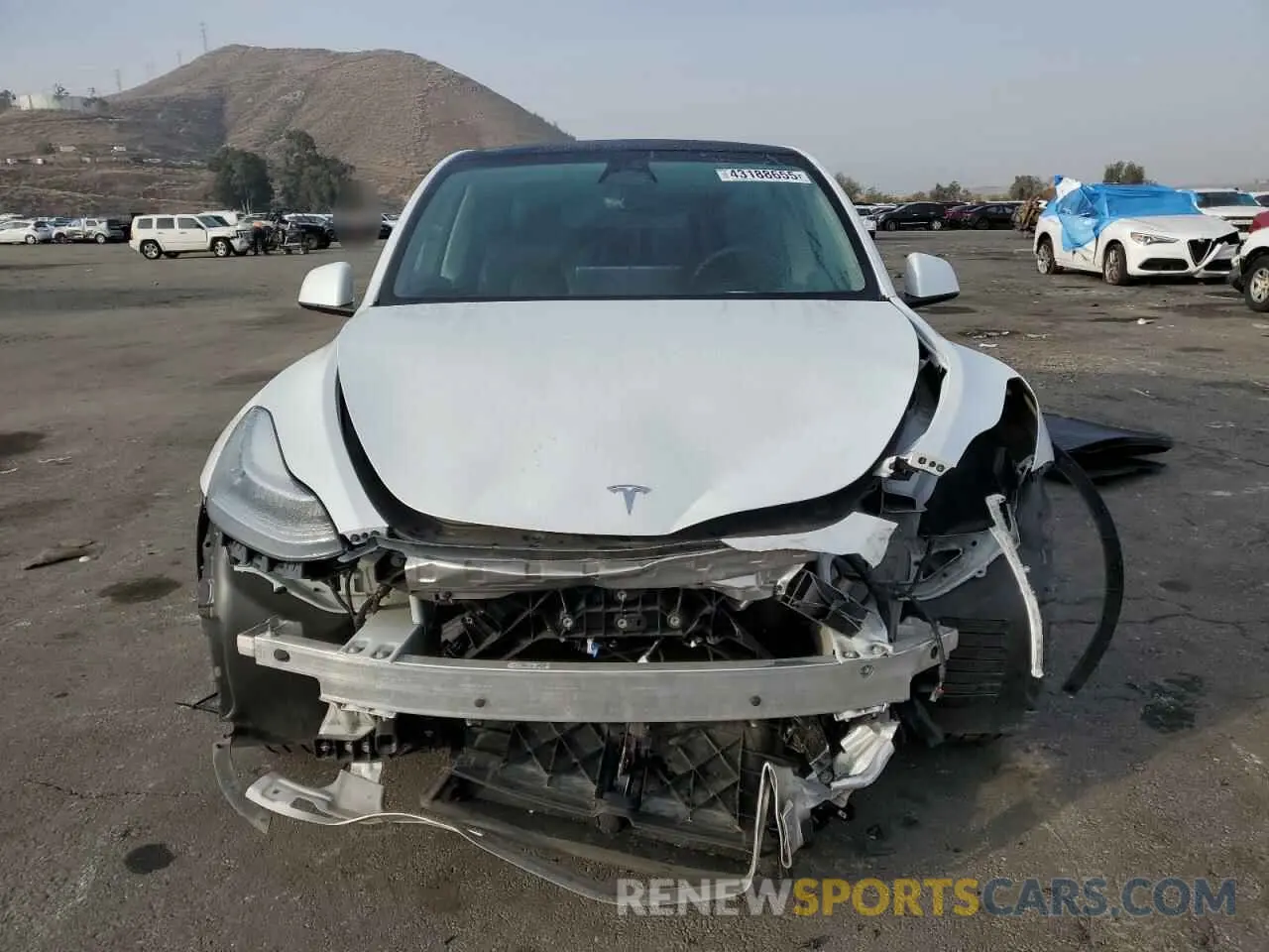 5 Photograph of a damaged car 7SAYGDEE5PA125887 TESLA MODEL Y 2023