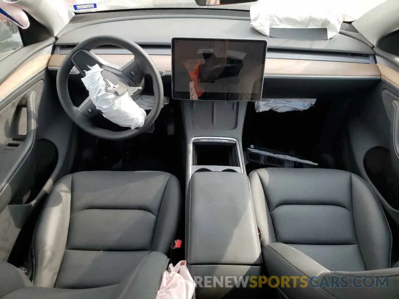 8 Photograph of a damaged car 7SAYGDEE5PA129700 TESLA MODEL Y 2023
