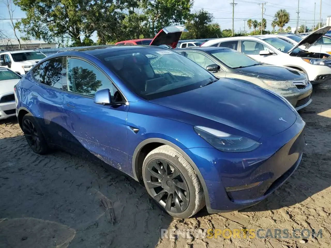 4 Photograph of a damaged car 7SAYGDEE5PA163071 TESLA MODEL Y 2023