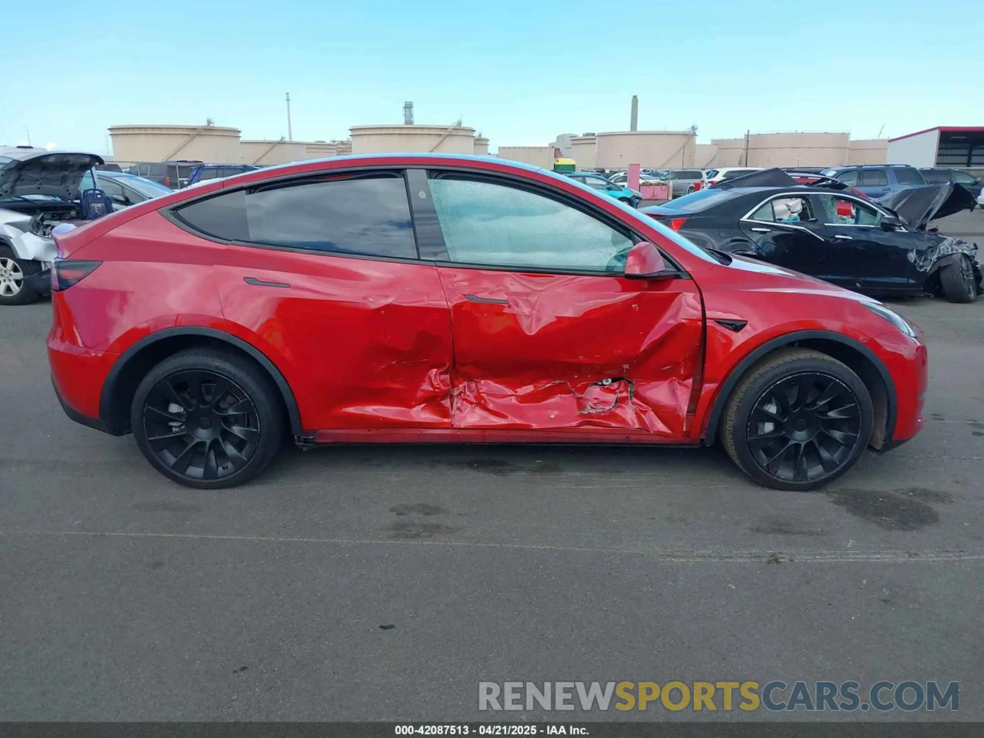 12 Photograph of a damaged car 7SAYGDEE5PA167914 TESLA MODEL Y 2023
