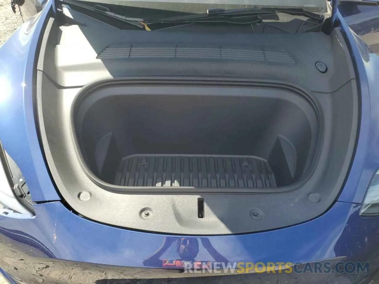 11 Photograph of a damaged car 7SAYGDEE5PA186804 TESLA MODEL Y 2023