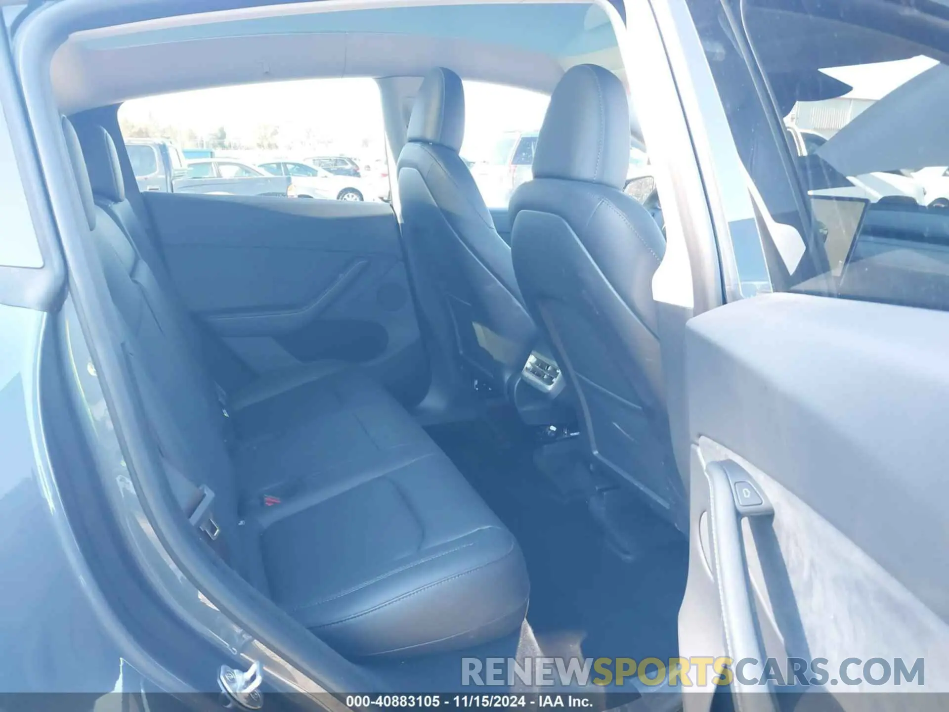 8 Photograph of a damaged car 7SAYGDEE5PA188729 TESLA MODEL Y 2023