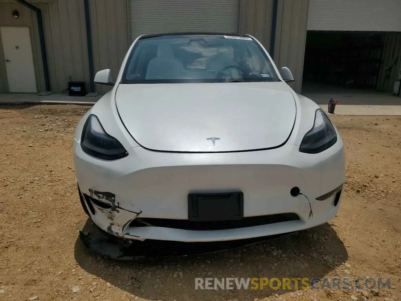 5 Photograph of a damaged car 7SAYGDEE5PA199133 TESLA MODEL Y 2023