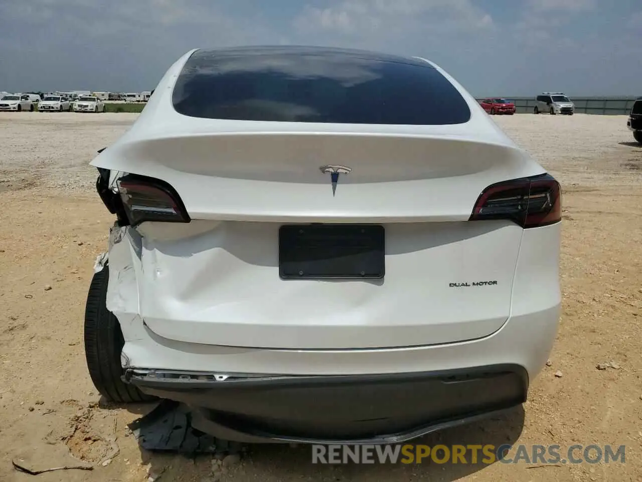 6 Photograph of a damaged car 7SAYGDEE5PA199133 TESLA MODEL Y 2023