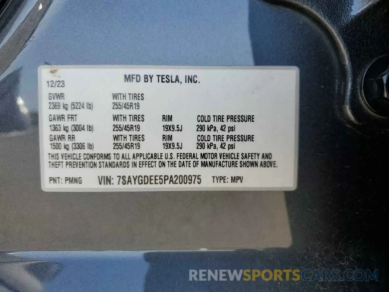12 Photograph of a damaged car 7SAYGDEE5PA200975 TESLA MODEL Y 2023