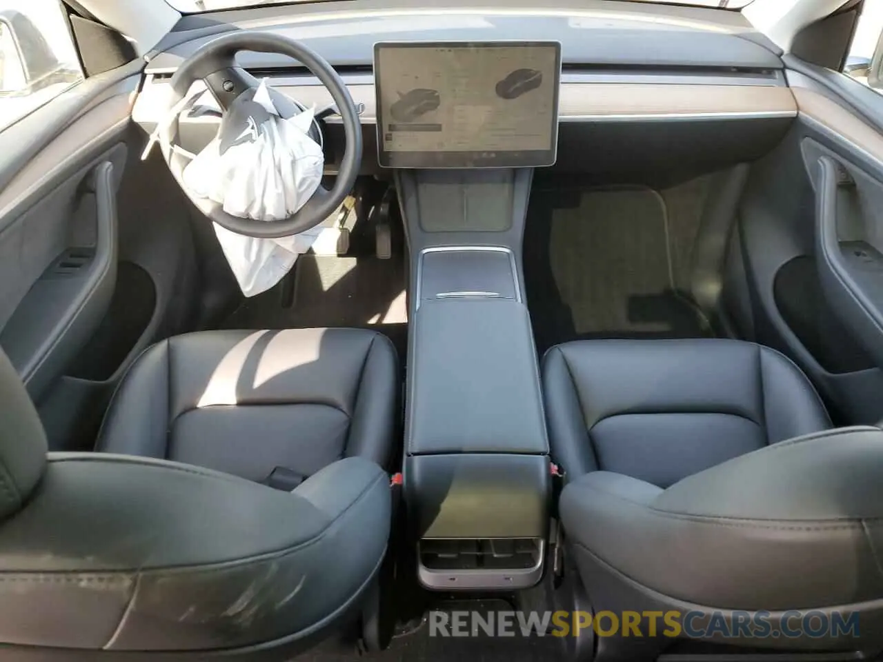 8 Photograph of a damaged car 7SAYGDEE5PA200975 TESLA MODEL Y 2023