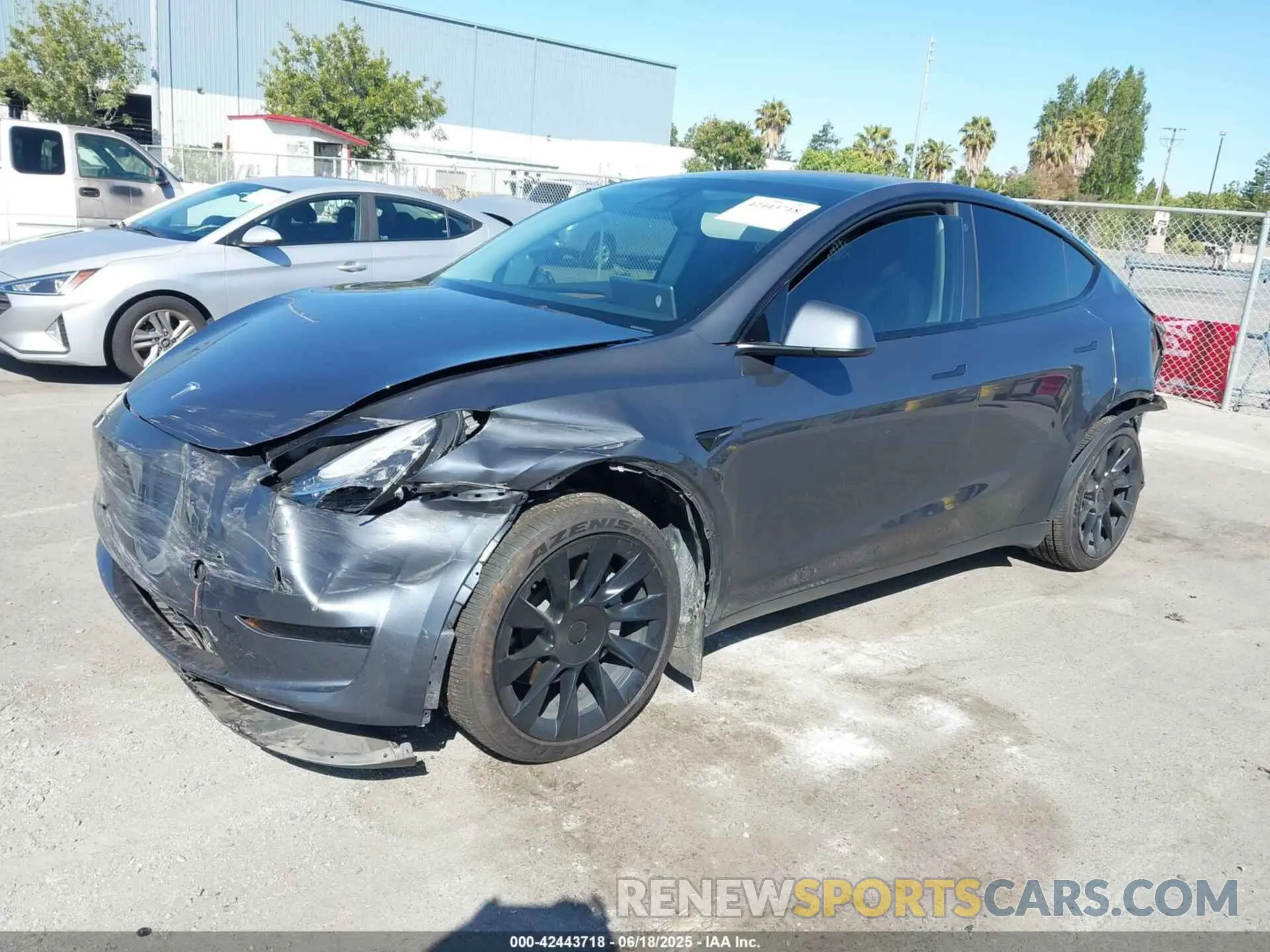 2 Photograph of a damaged car 7SAYGDEE5PF588017 TESLA MODEL Y 2023