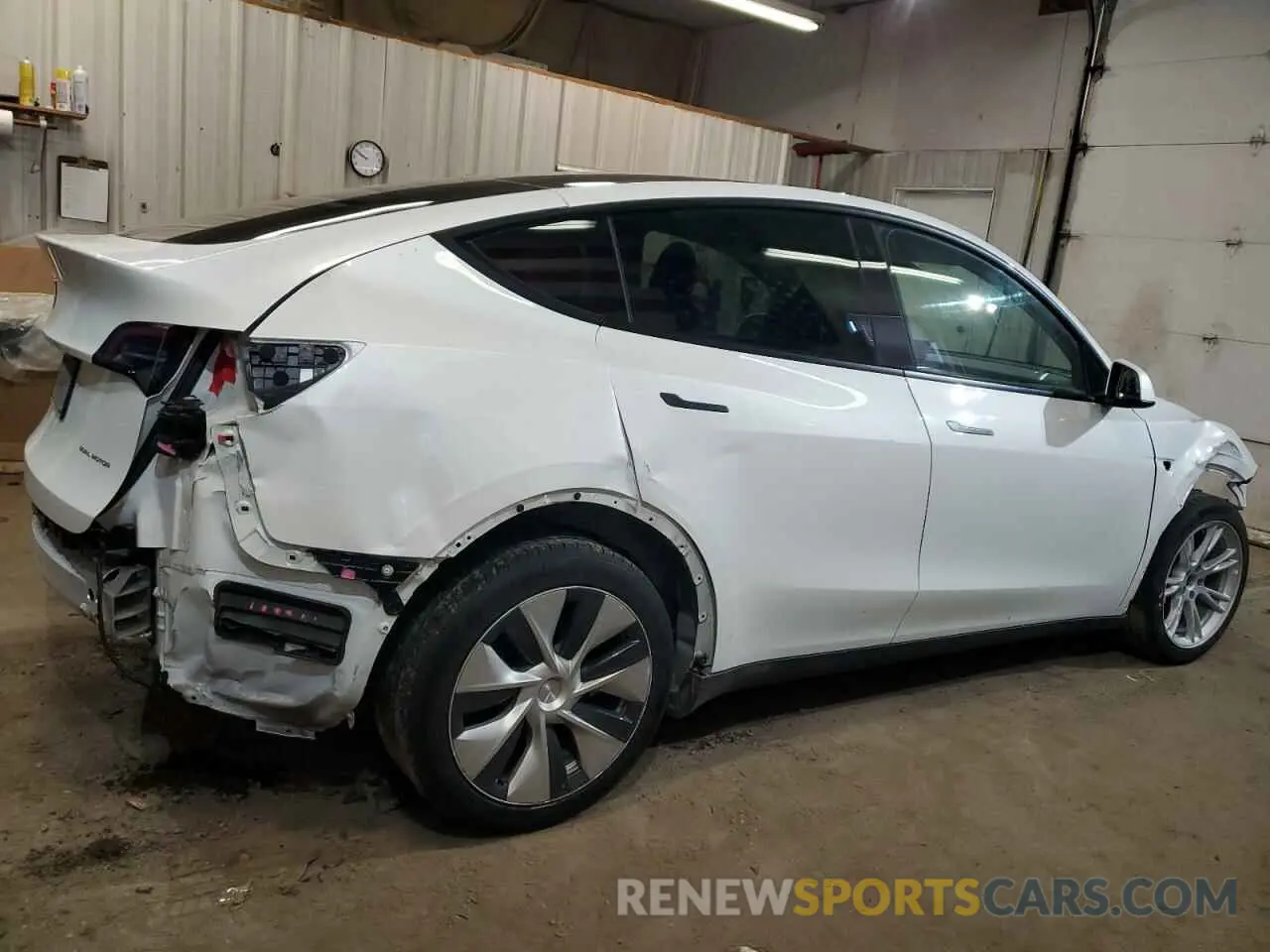3 Photograph of a damaged car 7SAYGDEE5PF619265 TESLA MODEL Y 2023
