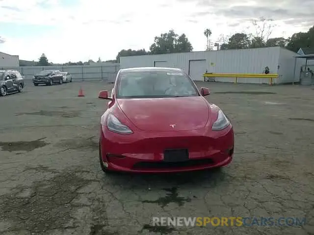11 Photograph of a damaged car 7SAYGDEE5PF644778 TESLA MODEL Y 2023