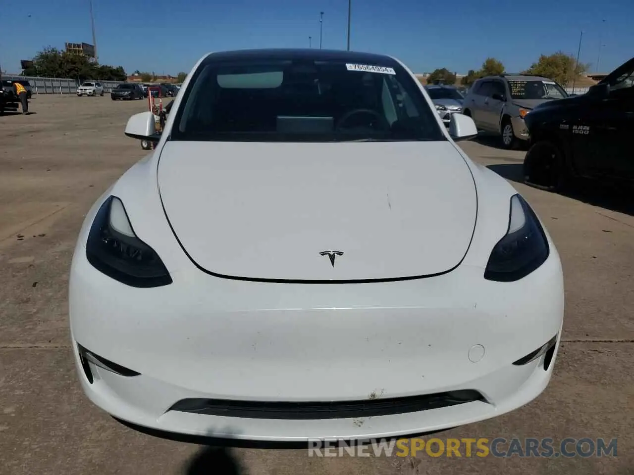 5 Photograph of a damaged car 7SAYGDEE5PF669888 TESLA MODEL Y 2023