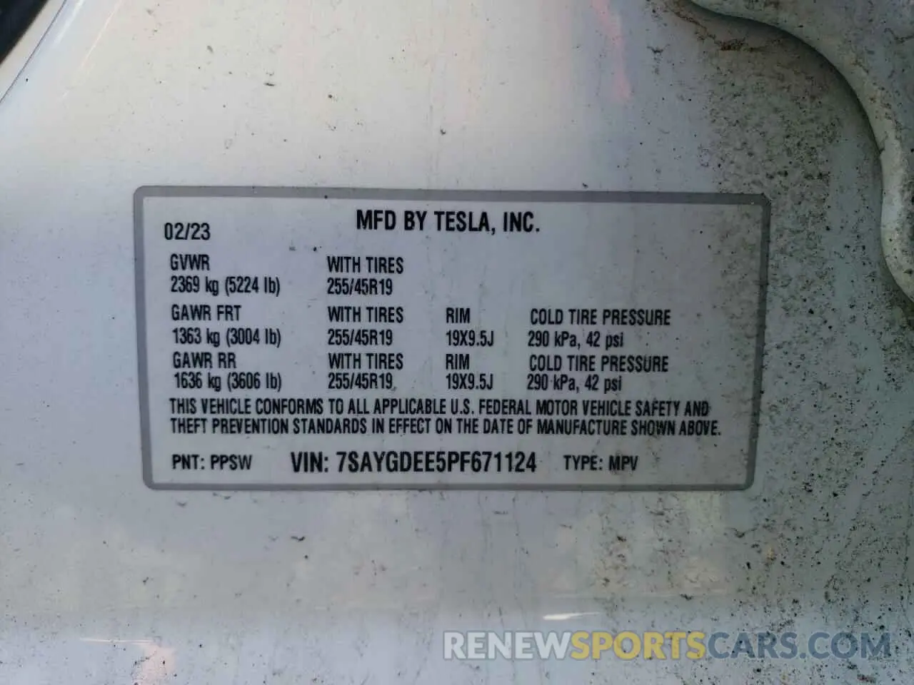 13 Photograph of a damaged car 7SAYGDEE5PF671124 TESLA MODEL Y 2023