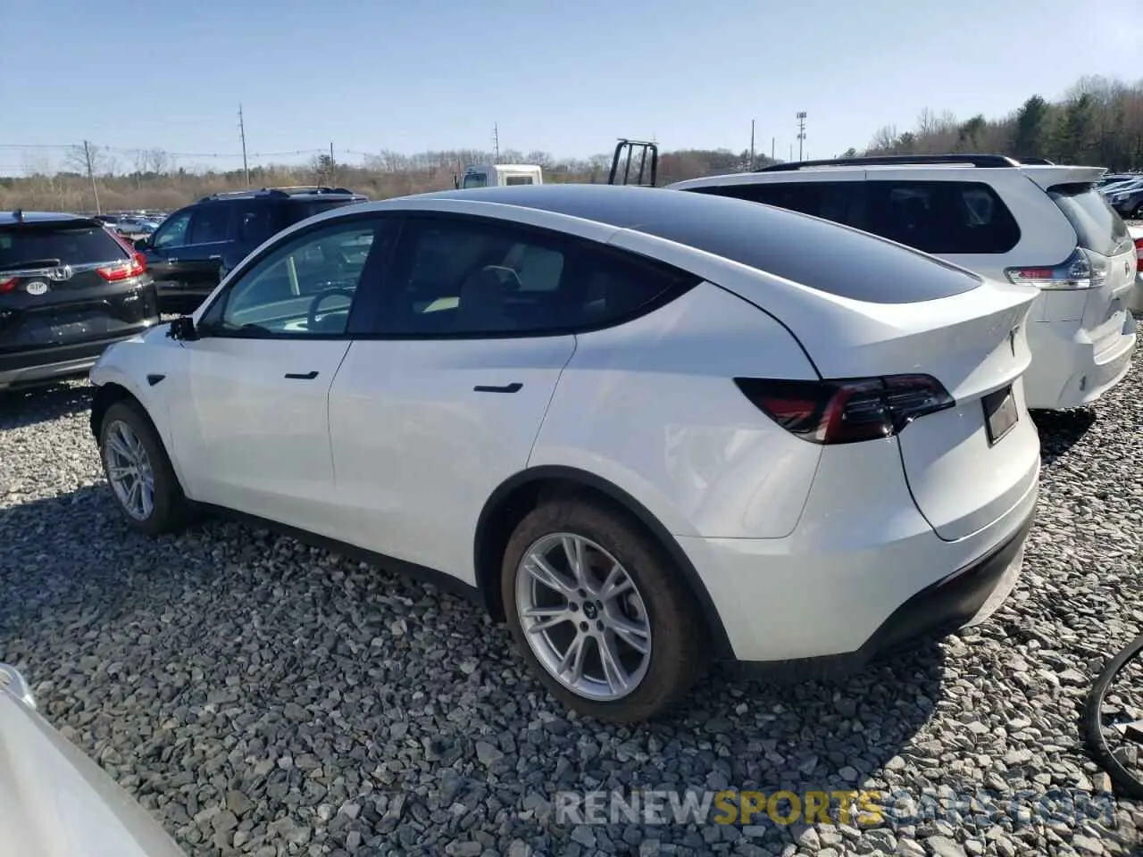 2 Photograph of a damaged car 7SAYGDEE5PF671124 TESLA MODEL Y 2023
