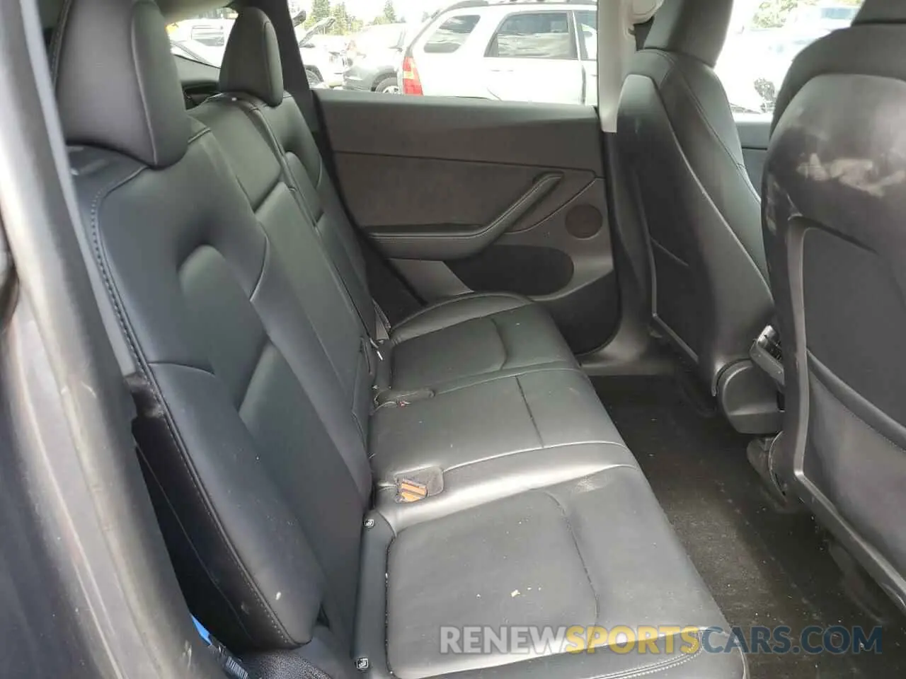 11 Photograph of a damaged car 7SAYGDEE5PF684374 TESLA MODEL Y 2023