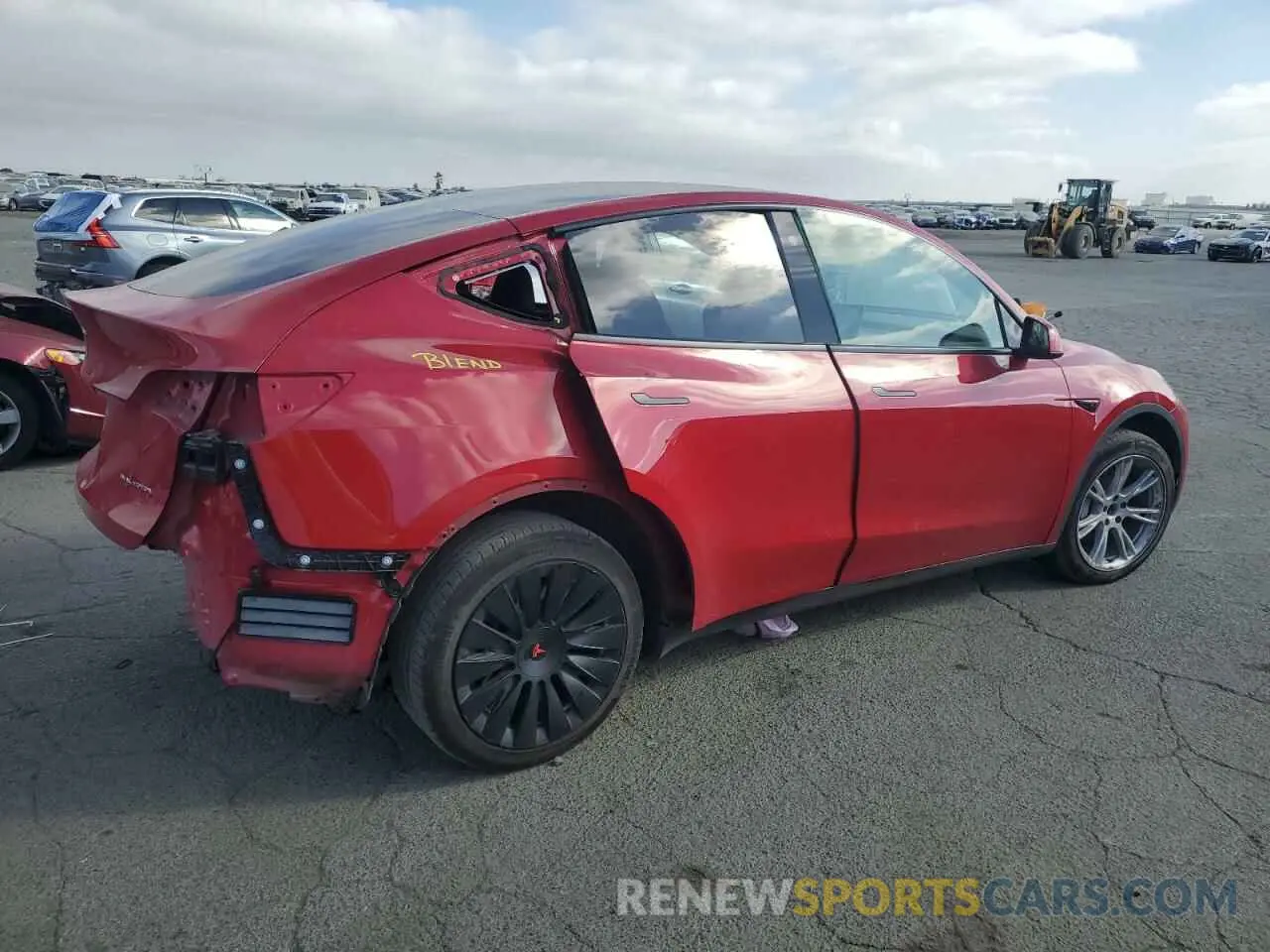 3 Photograph of a damaged car 7SAYGDEE5PF687646 TESLA MODEL Y 2023