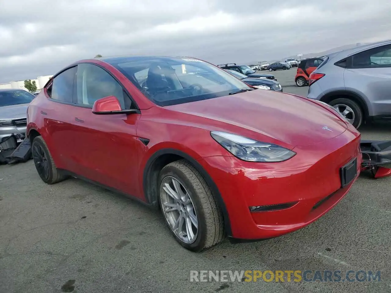 4 Photograph of a damaged car 7SAYGDEE5PF687646 TESLA MODEL Y 2023