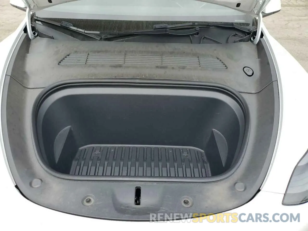 11 Photograph of a damaged car 7SAYGDEE5PF714070 TESLA MODEL Y 2023
