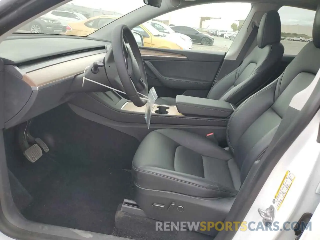 7 Photograph of a damaged car 7SAYGDEE5PF714070 TESLA MODEL Y 2023