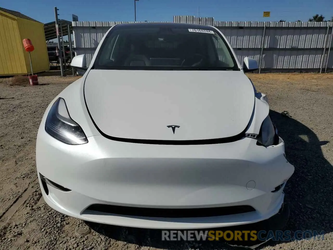5 Photograph of a damaged car 7SAYGDEE5PF748736 TESLA MODEL Y 2023
