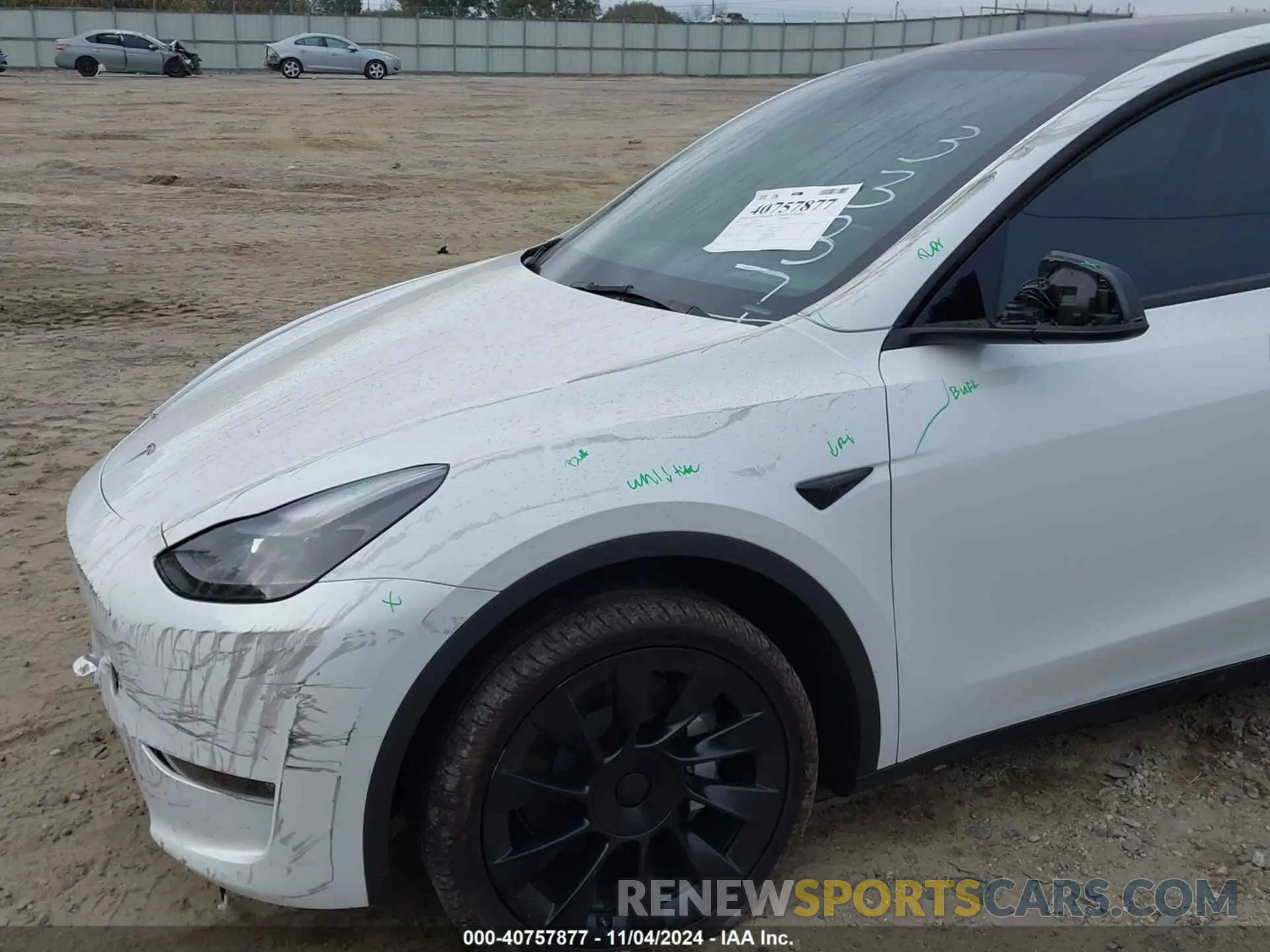 21 Photograph of a damaged car 7SAYGDEE5PF753337 TESLA MODEL Y 2023