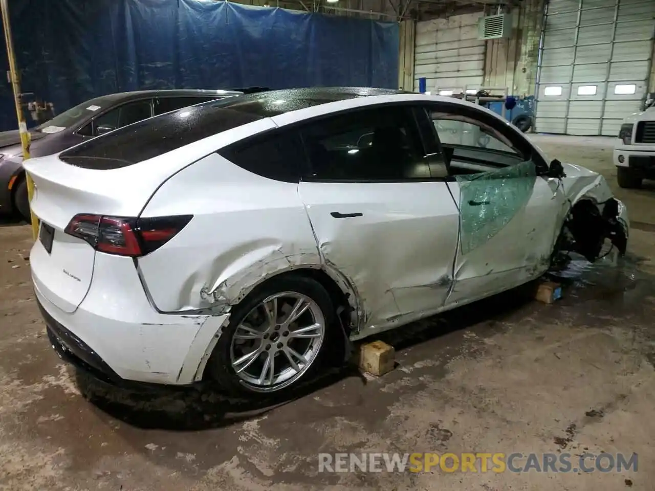 3 Photograph of a damaged car 7SAYGDEE5PF785124 TESLA MODEL Y 2023