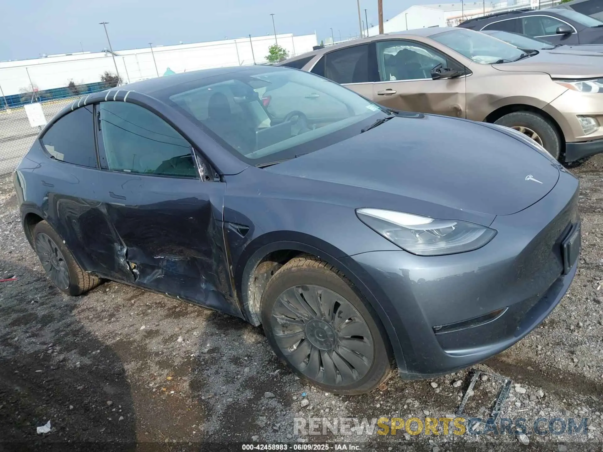 1 Photograph of a damaged car 7SAYGDEE5PF786497 TESLA MODEL Y 2023