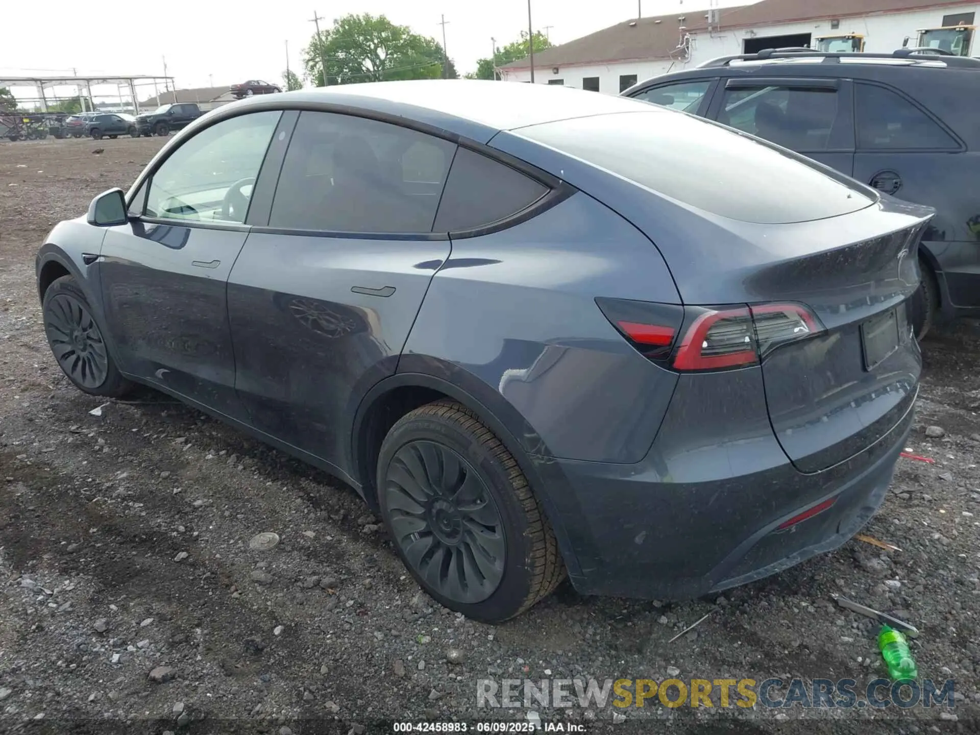 3 Photograph of a damaged car 7SAYGDEE5PF786497 TESLA MODEL Y 2023