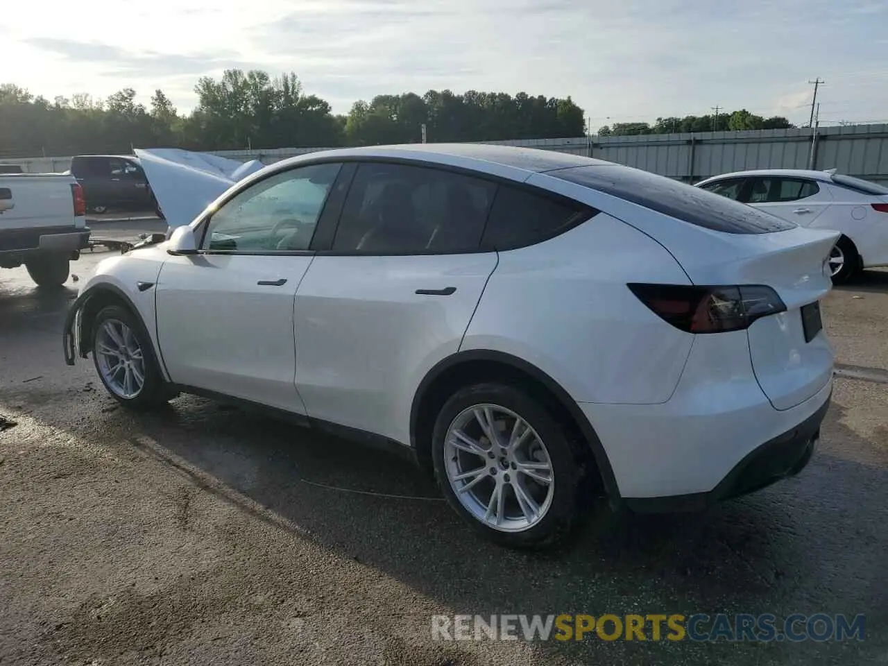 2 Photograph of a damaged car 7SAYGDEE5PF791022 TESLA MODEL Y 2023