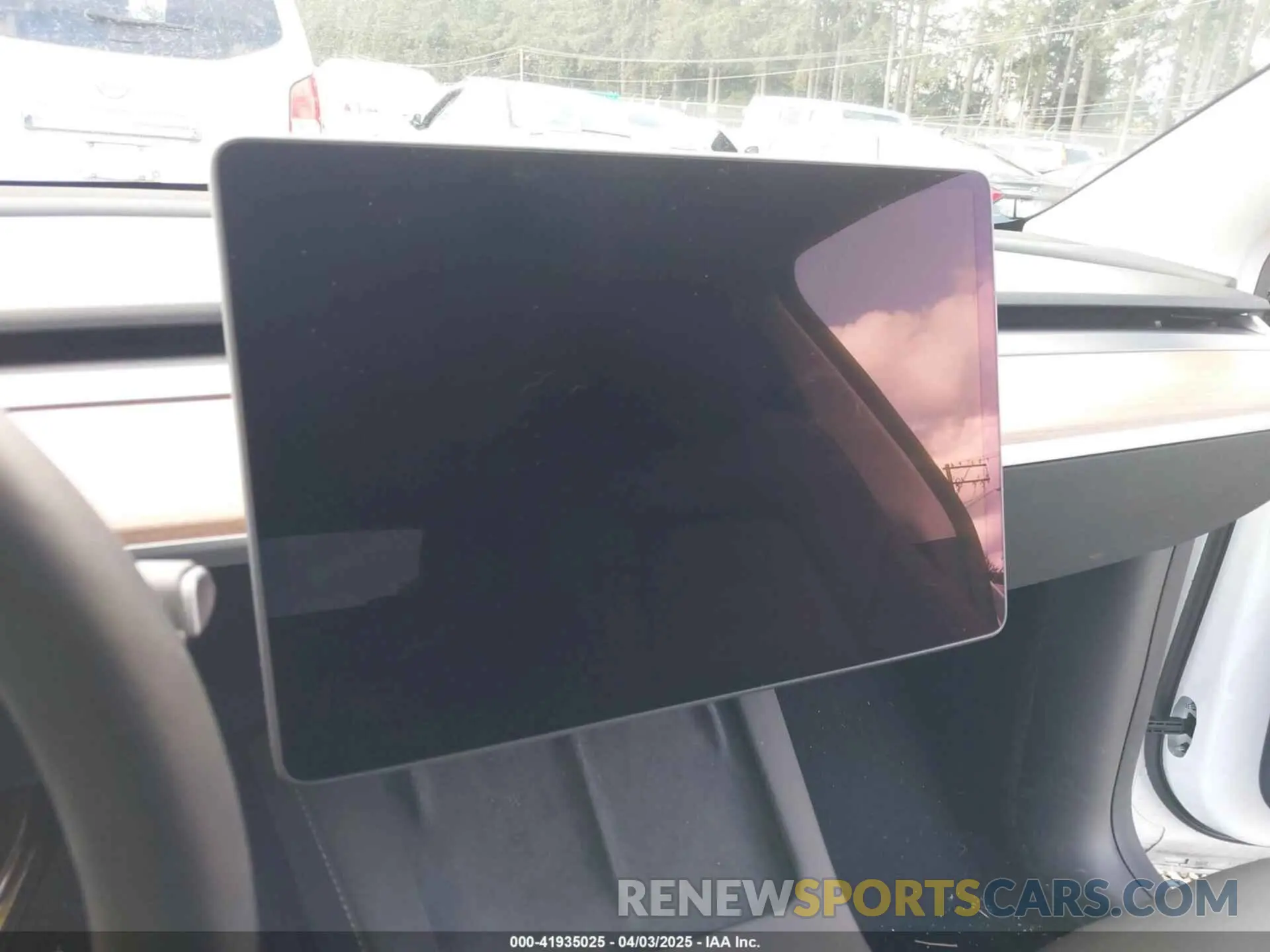 7 Photograph of a damaged car 7SAYGDEE5PF803976 TESLA MODEL Y 2023