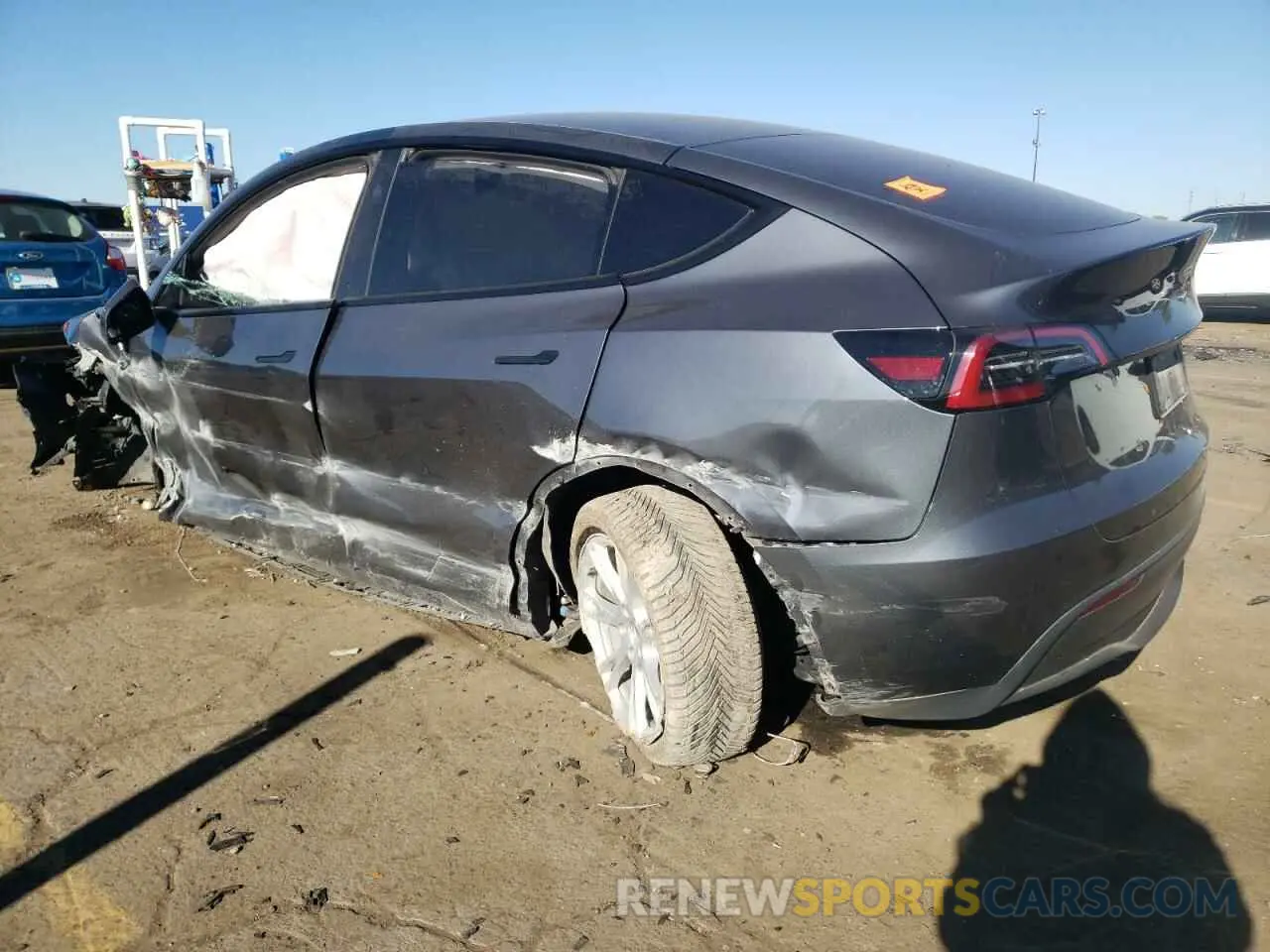 2 Photograph of a damaged car 7SAYGDEE5PF811141 TESLA MODEL Y 2023