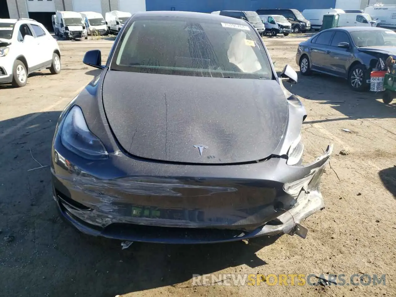 5 Photograph of a damaged car 7SAYGDEE5PF811141 TESLA MODEL Y 2023