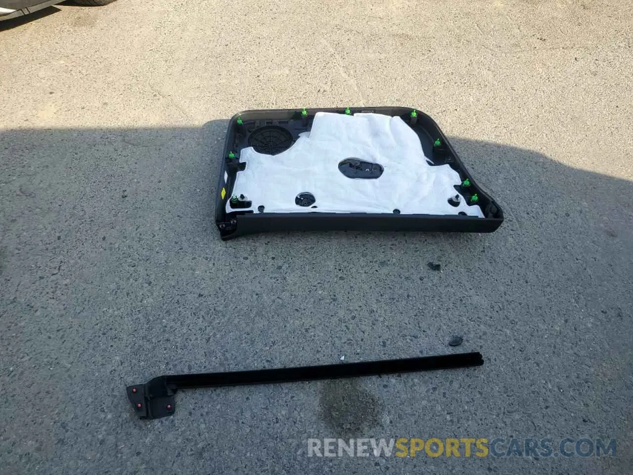 13 Photograph of a damaged car 7SAYGDEE5PF834645 TESLA MODEL Y 2023
